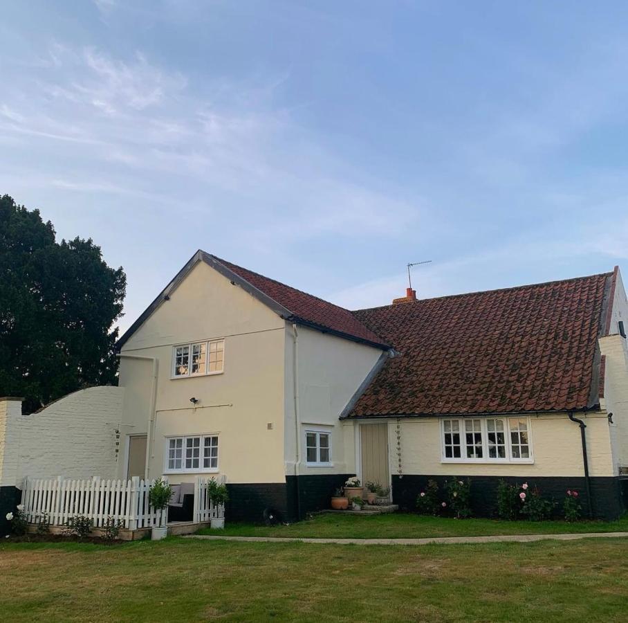 Church Farm Acomodação com café da manhã Thurlton Exterior foto